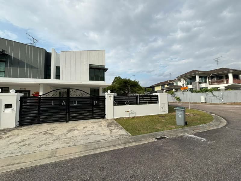 Cluster House for Sale in Johor Bahru (Johor) - Lau Ping Ting - Exterior - PropertyGuru.com.my