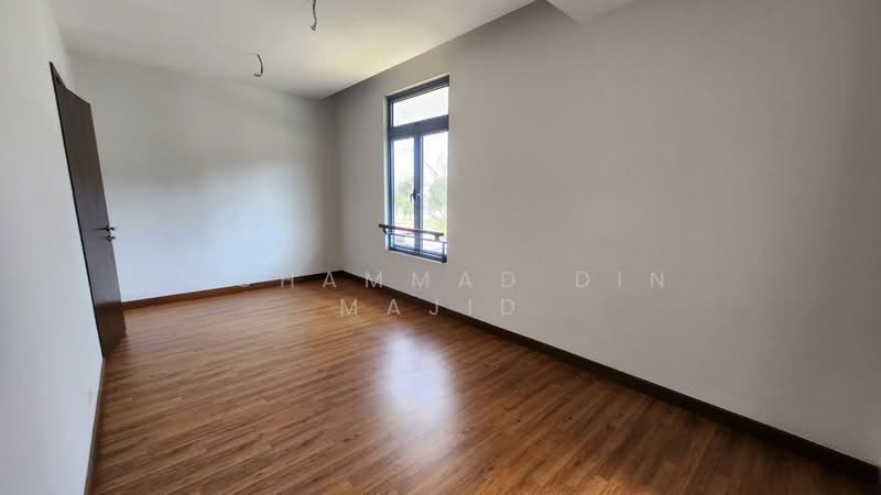 3-storey Terraced House for Sale in Denai Alam (Shah Alam) - Mohammad Din Majid - PropertyGuru.com.my