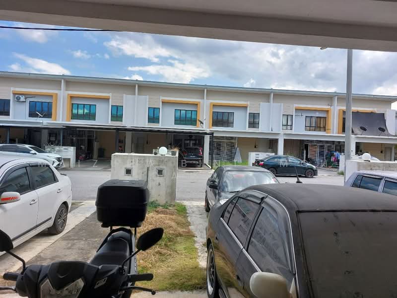 Townhouse for Sale in Bandar Tasik Kesuma (Beranang) - Maizura binti Mohd Darus - Exterior - PropertyGuru.com.my
