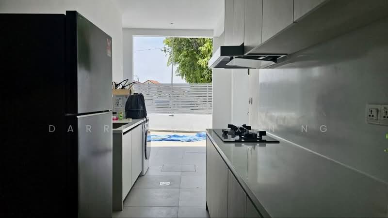 2-storey Terraced House for Rent in Damansara Jaya (Petaling Jaya) - Darren Kai Xin Ng - Kitchen - PropertyGuru.com.my