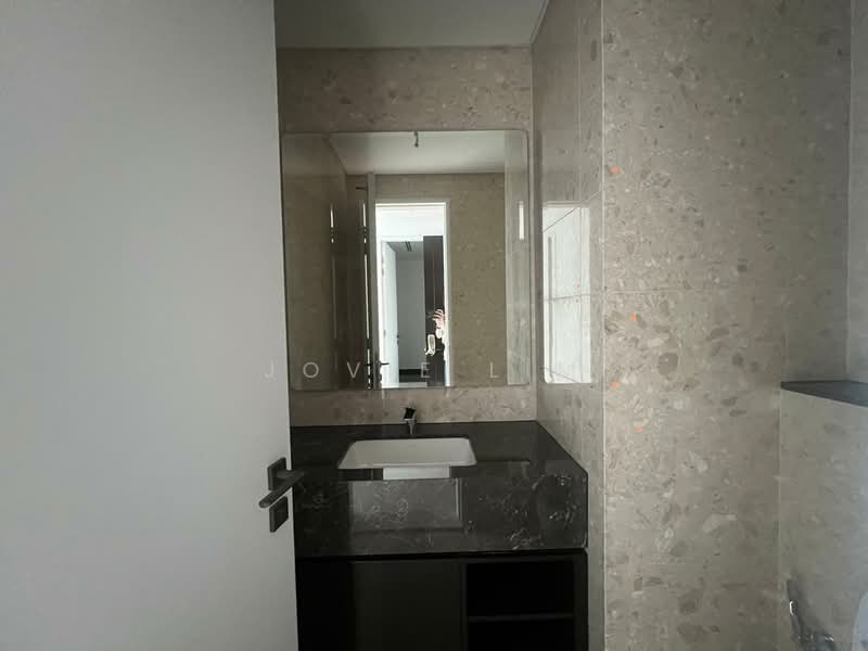 Service Residence for Sale at Pavilion Damansara Heights - Jovie Lim - Bathroom - PropertyGuru.com.my