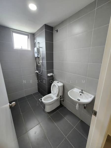 Aliff Heights (Residensi Mutiara Indah) untuk Untuk Disewa - RM 1,900 /bulan, Mac 2026 - Bathroom - PropertyGuru.com.my