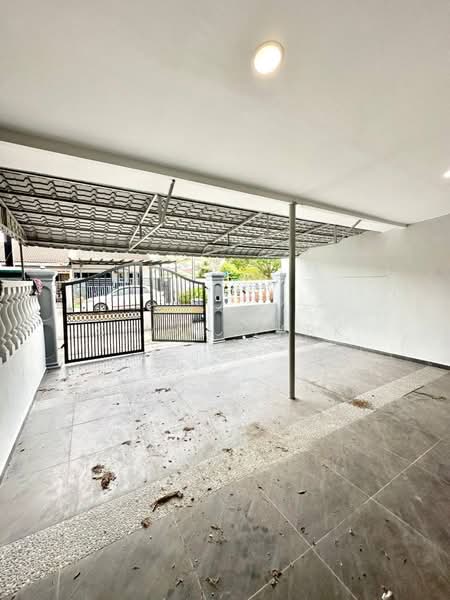 Taman Senai Jaya untuk Untuk Dijual - RM 350,000, Mac 2026 - Exterior - PropertyGuru.com.my