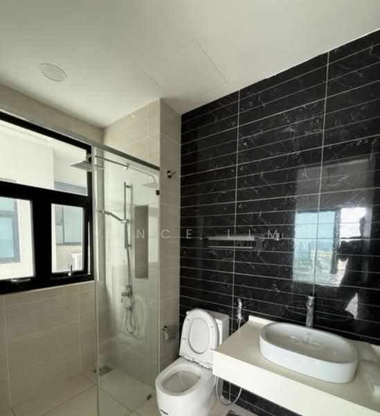 Condominium for Rent at Sky Condominium (Skyz Residence) - Vince Lim - Bathroom - PropertyGuru.com.my