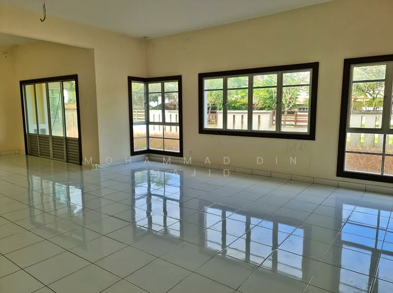 2-storey Terraced House for Sale in Seksyen U16 (Shah Alam) - Mohammad Din Majid - PropertyGuru.com.my