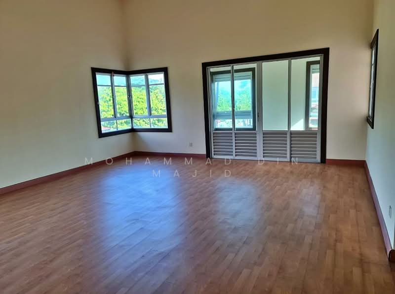 2-storey Terraced House for Sale in Seksyen U16 (Shah Alam) - Mohammad Din Majid - PropertyGuru.com.my