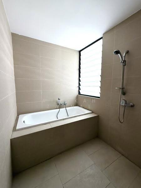 Bungalow House for Sale in Ampang Jaya (Ampang) - Athikah Zainal - Bathroom - PropertyGuru.com.my