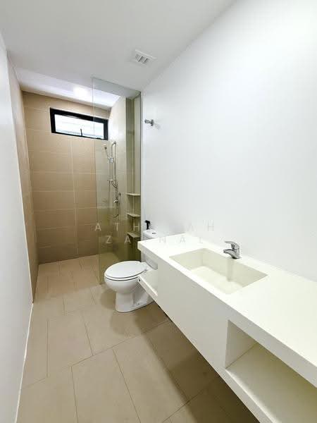 Bungalow House for Sale in Ampang Jaya (Ampang) - Athikah Zainal - Bathroom - PropertyGuru.com.my
