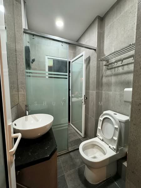 Service Residence for Rent at Maritime Suite - Shuyi Lim - Bathroom - PropertyGuru.com.my