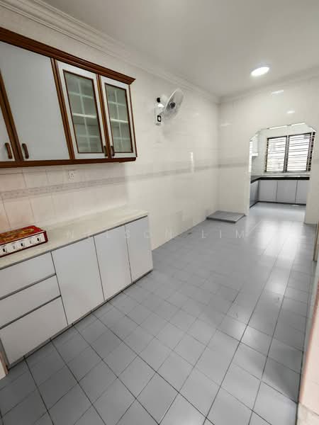 2-storey Terraced House for Rent in Permas Jaya (Johor) - Nelson Lim - Kitchen - PropertyGuru.com.my