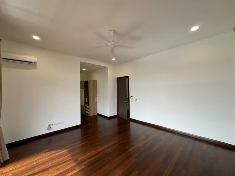 Semi-Detached House for Rent in Telok Panglima Garang (Selangor) - Chris Lee - Bedroom - PropertyGuru.com.my