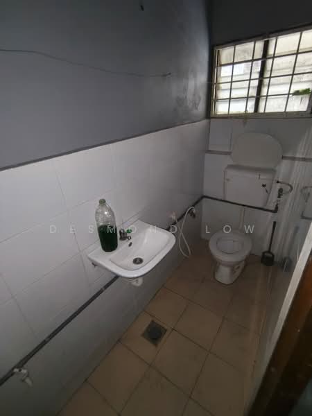 Taman Kosas untuk Untuk Disewa - RM 5,400 /bulan, Mac 2026 - Bathroom - PropertyGuru.com.my