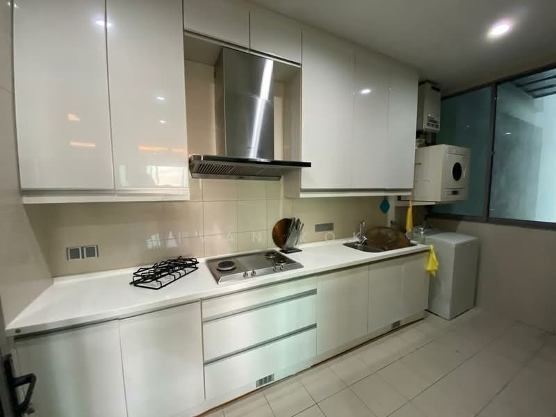 The View @ Serai Saujana untuk Untuk Dijual - RM 1,800,000, Mac 2026 - Kitchen - PropertyGuru.com.my