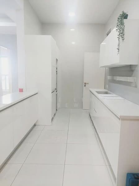 Park Villa untuk Untuk Disewa - RM 2,250 /bulan, Mac 2026 - Kitchen - PropertyGuru.com.my