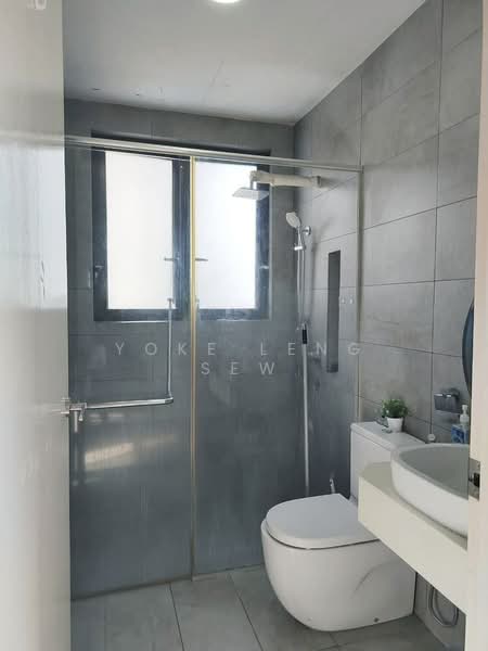 Park Villa untuk Untuk Disewa - RM 2,250 /bulan, Mac 2026 - Bathroom - PropertyGuru.com.my