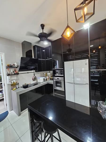 Semi-Detached House for Sale in Eco Majestic (Semenyih) - Jesslyn Lee - Kitchen - PropertyGuru.com.my
