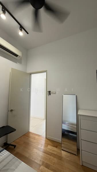 Waltz Residences untuk Untuk Disewa - RM 3,100 /bulan, Mac 2026 - Bedroom - PropertyGuru.com.my