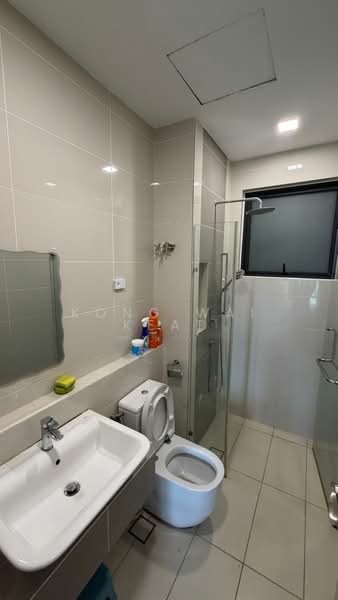Waltz Residences untuk Untuk Disewa - RM 3,100 /bulan, Mac 2026 - Bathroom - PropertyGuru.com.my