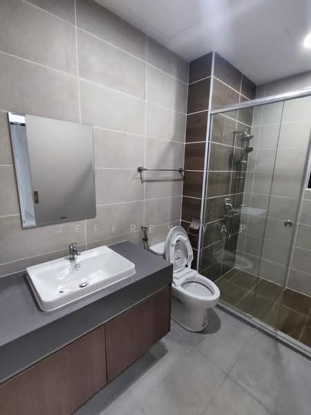 Condominium for Sale at Hillcrest Heights - Jeffrey Yap - Bathroom - PropertyGuru.com.my