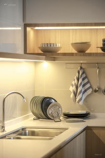 Tangerine Suites untuk Untuk Dijual - RM 238,000, Mac 2026 - Kitchen - PropertyGuru.com.my