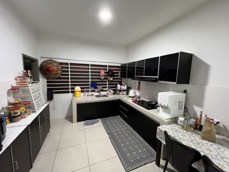 Condominium for Sale at Ameera Residence - Steve Chen - Kitchen - PropertyGuru.com.my