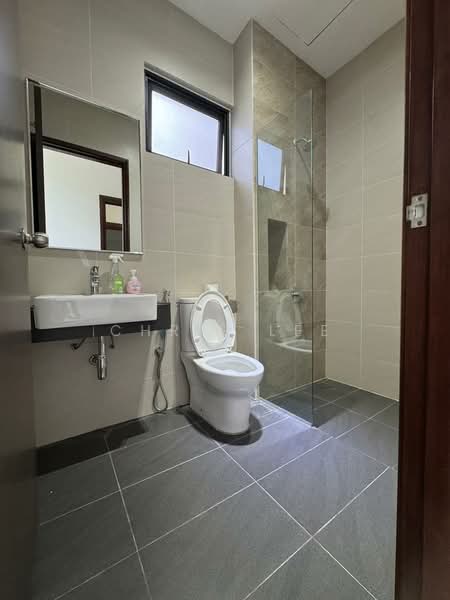 Rumah Berkembar untuk Disewa di Eco Sanctuary (Telok Panglima Garang) - Chris Lee - Bathroom - PropertyGuru.com.my