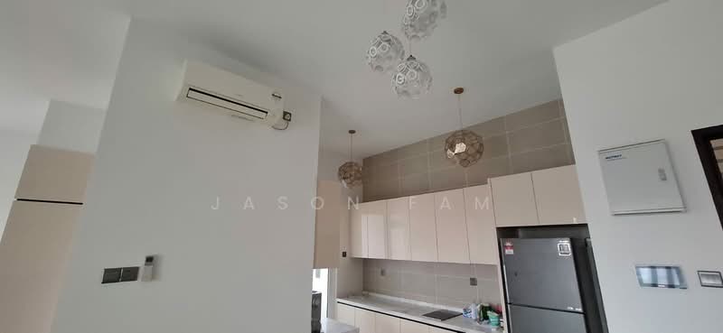 TriTower Residence @ Johor Bahru Sentral untuk Untuk Disewa - RM 3,000 /bulan, Mac 2026 - Kitchen - PropertyGuru.com.my