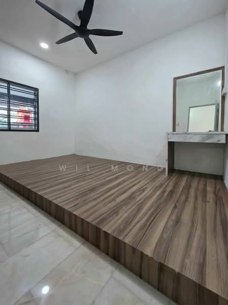 Johor Bahru , Taman Johor Jaya untuk Untuk Dijual - RM 588,000, Mac 2026 - Bedroom - PropertyGuru.com.my