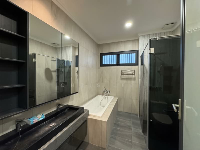 ECO SANCTUARY untuk Untuk Disewa - RM 10,000 /bulan, Mac 2026 - Bathroom - PropertyGuru.com.my