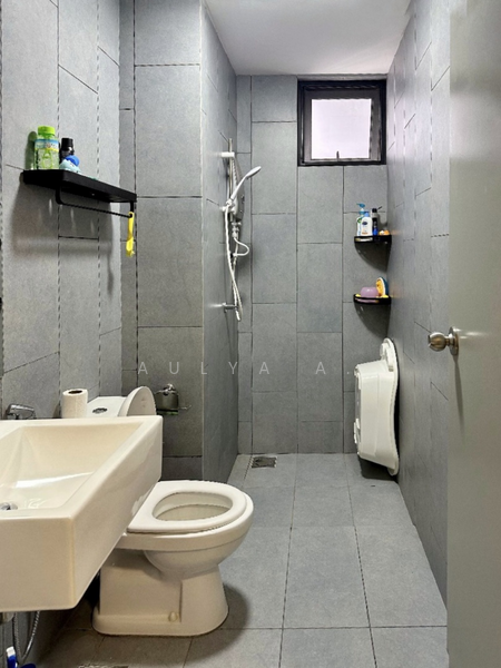 Service Residence for Rent at M Vertica - Aulya A. - Bathroom - PropertyGuru.com.my