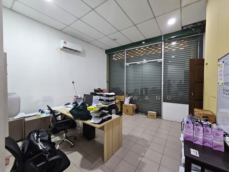 Taman Ehsan Industrial Park untuk Untuk Dijual - RM 1,600,000, Mac 2026 - Interior - PropertyGuru.com.my