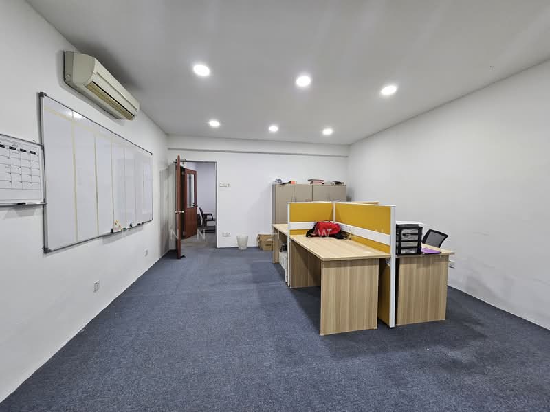 Taman Ehsan Industrial Park untuk Untuk Dijual - RM 1,600,000, Mac 2026 - Interior - PropertyGuru.com.my