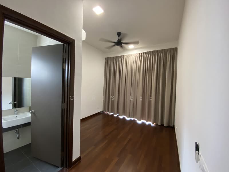 Semi-Detached House for Rent in Telok Panglima Garang (Selangor) - Chris Lee - Bathroom - PropertyGuru.com.my