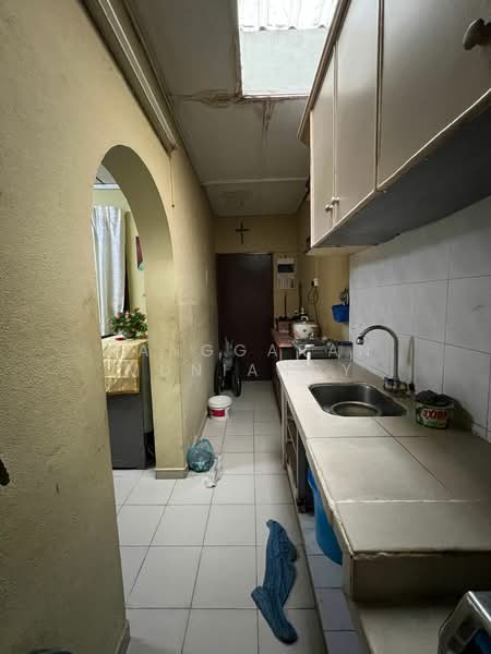 Rumah Teres Dua Tingkat (Cluster) untuk Dijual di Seberang Jaya untuk Untuk Dijual - RM 300,000, Mac 2026 - Kitchen - PropertyGuru.com.my