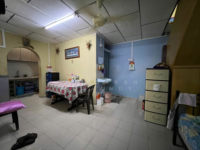 Rumah Teres Dua Tingkat (Cluster) untuk Dijual di Seberang Jaya untuk Untuk Dijual - RM 300,000, Mac 2026 - Living Room - PropertyGuru.com.my
