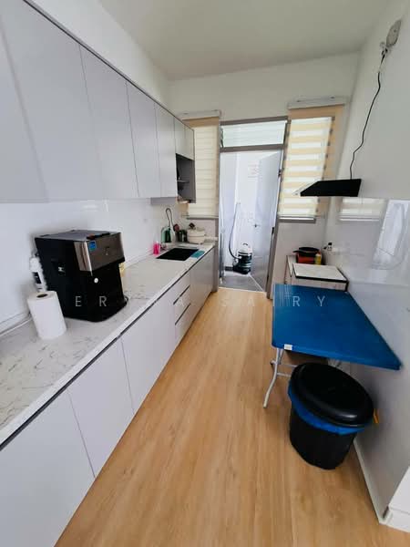 Residensi Sakura untuk Untuk Disewa - RM 2,200 /bulan, Mac 2026 - Kitchen - PropertyGuru.com.my