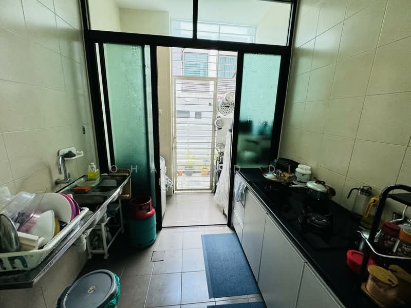 3-storey Terraced House for Sale in Denai Alam (Shah Alam) - Mohammad Din Majid - PropertyGuru.com.my