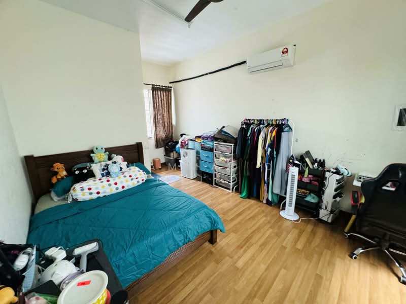 3-storey Terraced House for Sale in Denai Alam (Shah Alam) - Mohammad Din Majid - PropertyGuru.com.my