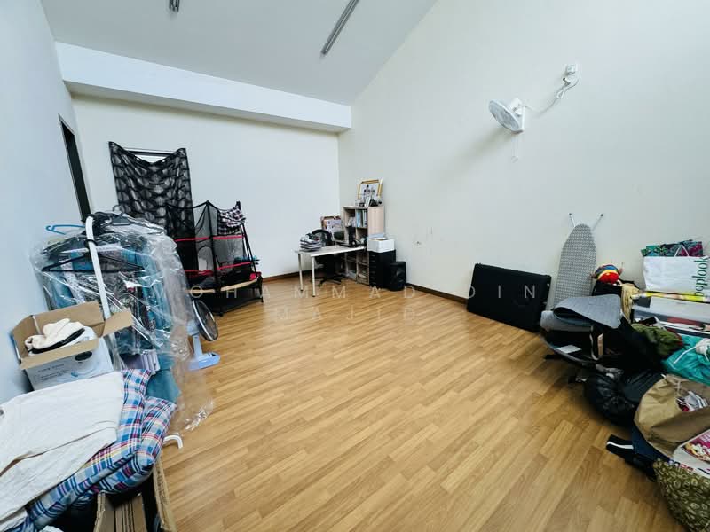 3-storey Terraced House for Sale in Denai Alam (Shah Alam) - Mohammad Din Majid - PropertyGuru.com.my