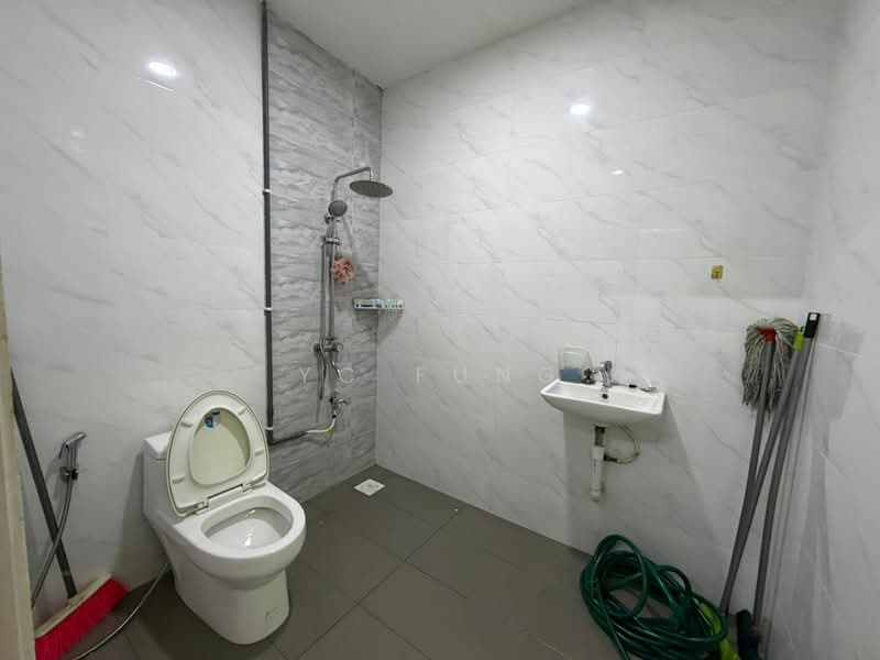Taman Jaya Mas untuk Untuk Disewa - RM 2,800 /bulan, Mac 2026 - Bathroom - PropertyGuru.com.my