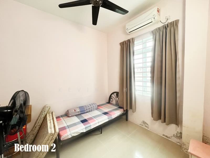 2-storey Terraced House for Sale in Kampar (Perak) - Kevin Chai - Bedroom - PropertyGuru.com.my
