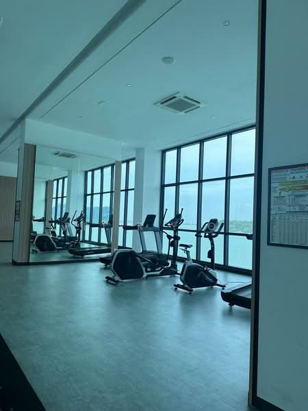 Condominium for Rent at Queens Residences Q1 @ Queens Waterfront - Peter Yeoh - Gym - PropertyGuru.com.my
