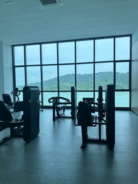 Condominium for Rent at Queens Residences Q1 @ Queens Waterfront - Peter Yeoh - Gym - PropertyGuru.com.my