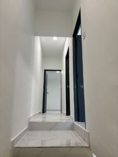 2-storey Terraced House for Sale in Taman Mas (Kulai) - Kuu Chin - Corridor - PropertyGuru.com.my