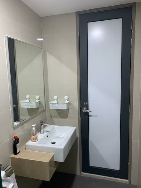 Service Residence for Sale at United Point (Residensi Berpadu) - CH Ng - Bathroom - PropertyGuru.com.my