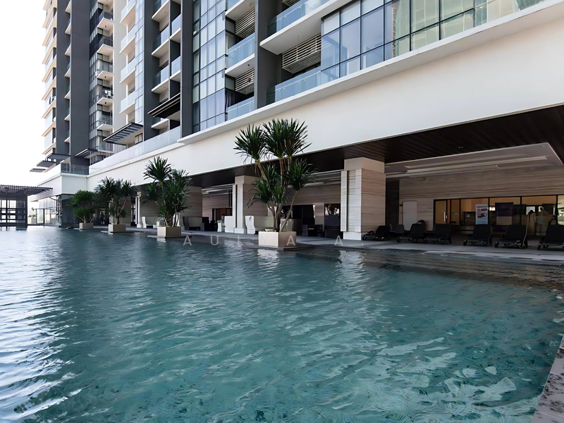 Service Residence for Rent at The Elements - Aulya A. - Swimming Pool - PropertyGuru.com.my