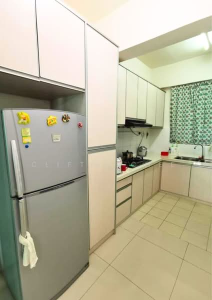 The Oasis untuk Untuk Dijual - RM 520,000, Mac 2026 - Kitchen - PropertyGuru.com.my
