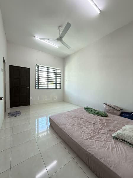 Terraced House for Sale in Bandar Lahat Baru (Lahat) - Aico Chow - Bedroom - PropertyGuru.com.my