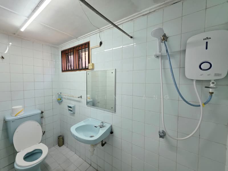 USJ 2 untuk Untuk Dijual - RM 880,000, Mac 2026 - Bathroom - PropertyGuru.com.my