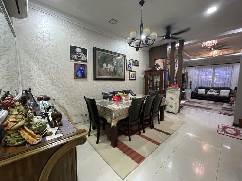 3-storey Terraced House for Sale in Bukit Jalil (Kuala Lumpur) - Sue . - Dining Room - PropertyGuru.com.my